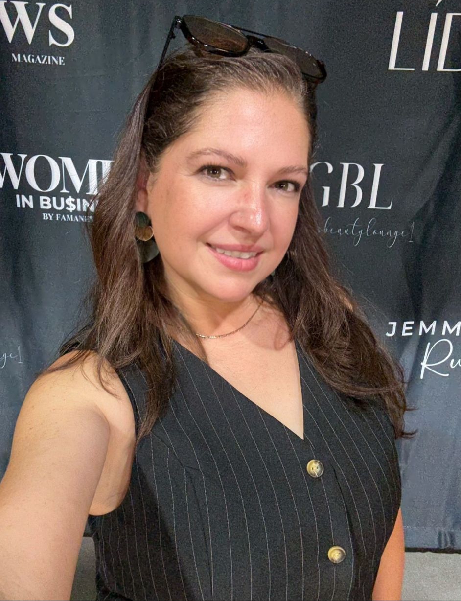 Berenice Becerra: De los escenarios a las empresas, la mujer que convierte los retos en éxitos