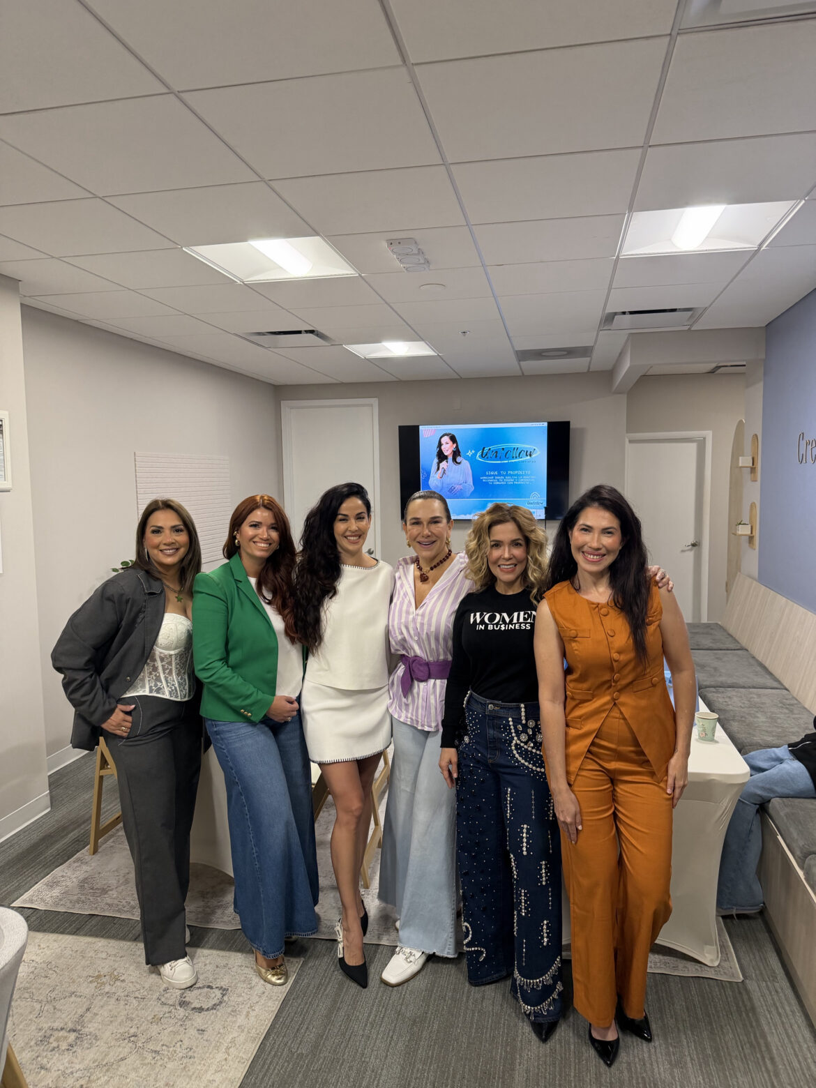 Anya Carranza presenta con éxito en Miami su workshop “Unfollow”, una metodología para reconectar con el propósito de vida que Dios tiene para ti